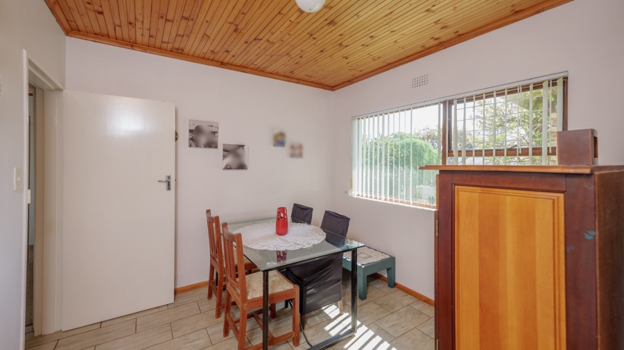 2 Bedroom Property for Sale in Napier Western Cape